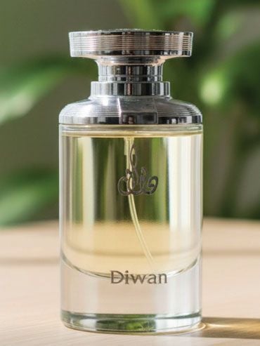 Arabian Oud Diwan (Unisex) — alternate view
